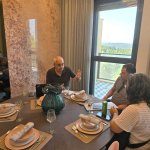 דורית ויצחק בפגישת ייעוץ משכנתא ראשונה בירושלים